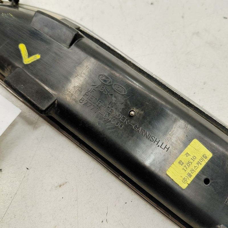 Kia Optima Driver Left Fender Moulding Molding Trim Strip  2018 2017 2