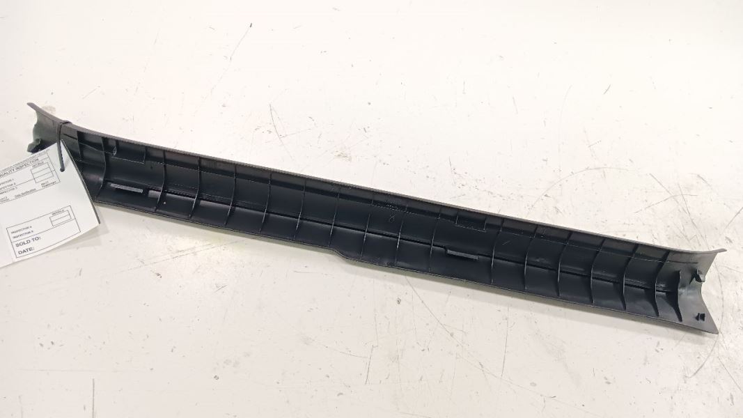 Toyota Prius Passenger Right Front Sill Trim Plate  2012 2013  2012 20