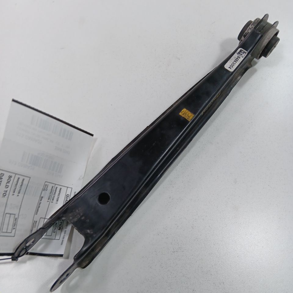 2025 GMC Acadia Passenger Right Rear Lower Trailing Control Arm Rear