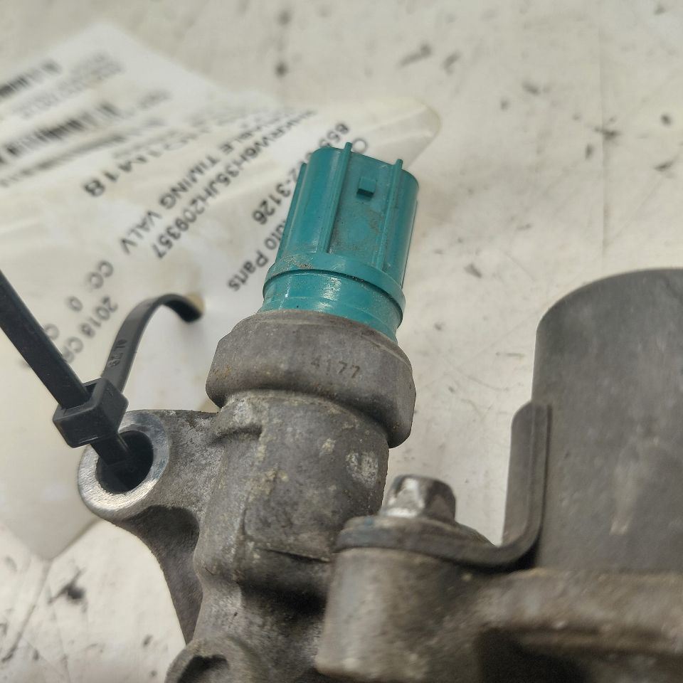 Honda CR-V Variable Timing Gear Oil Control Valve Solenoid Cylinder He