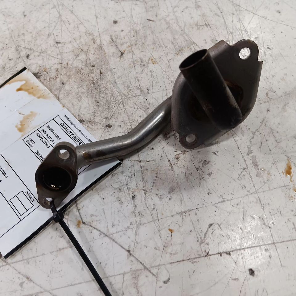 Legacy Outback 2.5 EGR Valve Tube Pipe Exhaust Line  2015 2016 2017 OE