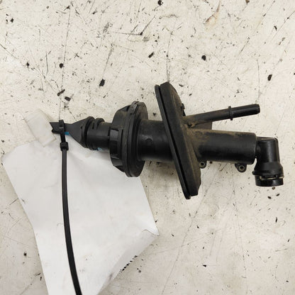 Clutch Master Cylinder Fits 16-17 Mazda 6