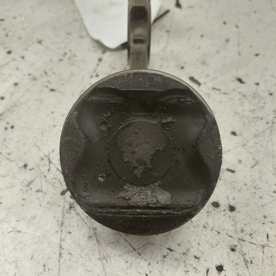 Nissan Versa Single Piston With Connecting Rod   1.6 2019 2018 2017 20