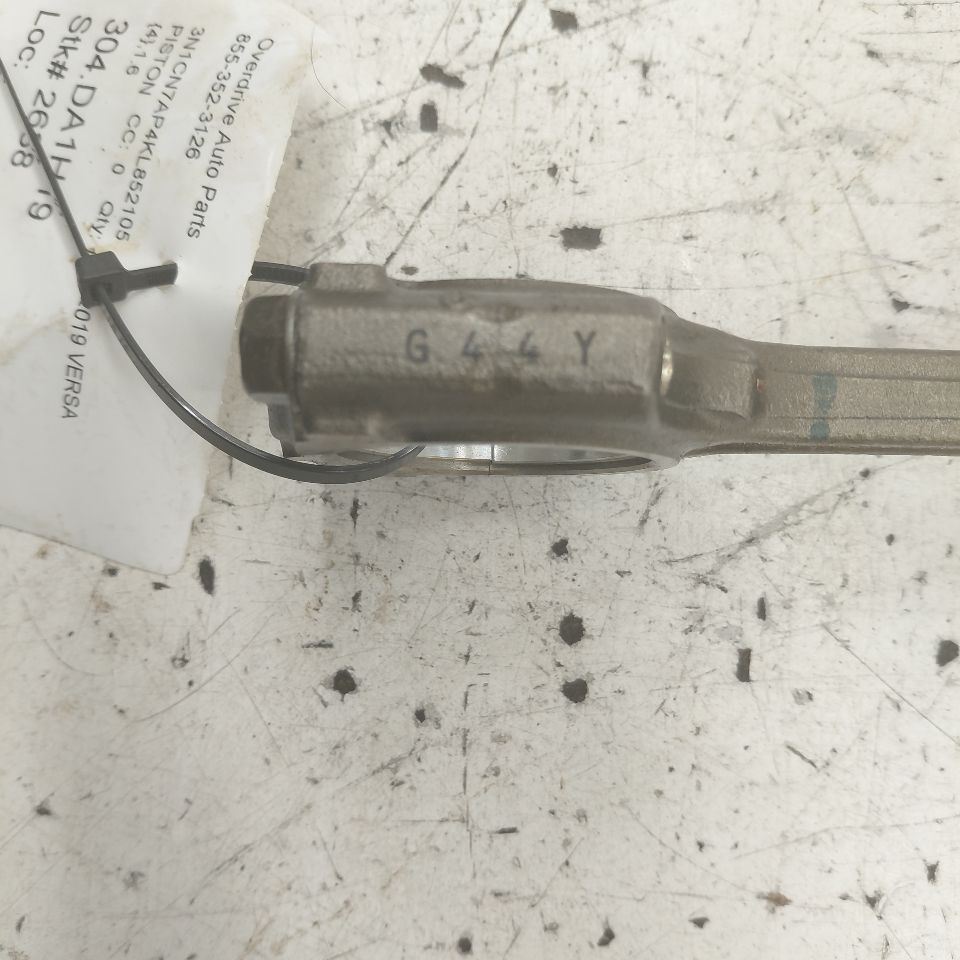 Nissan Versa Single Piston With Connecting Rod   1.6 2019 2018 2017 20