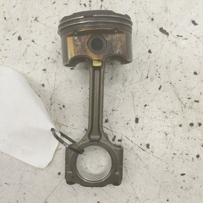 Nissan Versa Single Piston With Connecting Rod   1.6 2019 2018 2017 20