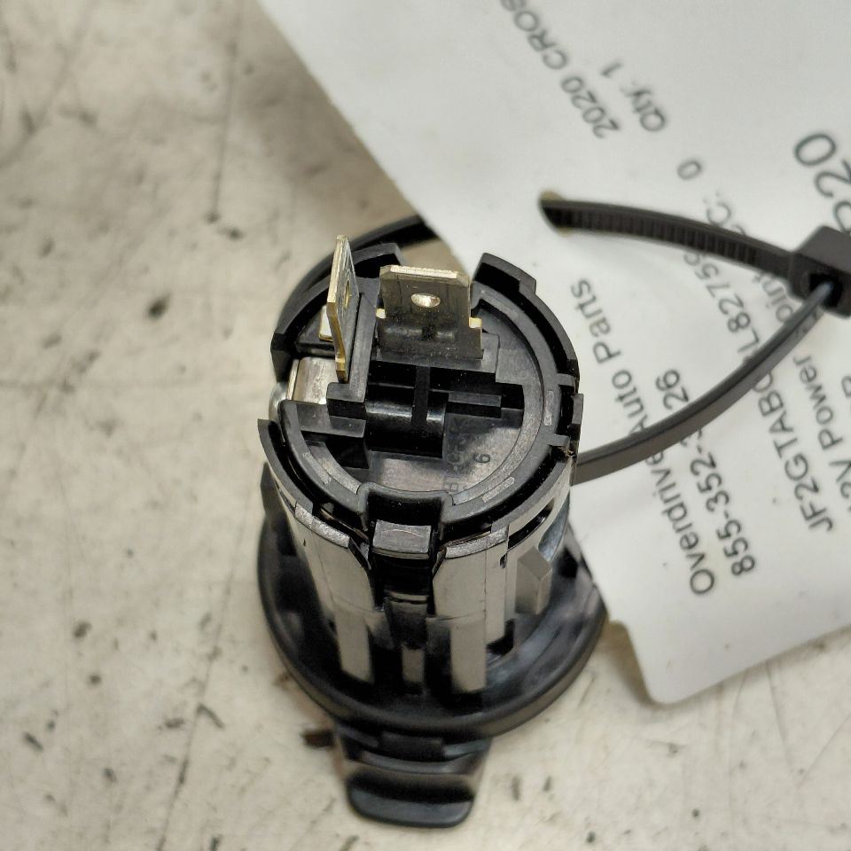 Subaru XV Crosstrek 12V Power Port Socket  2022 2021 2020 2019
