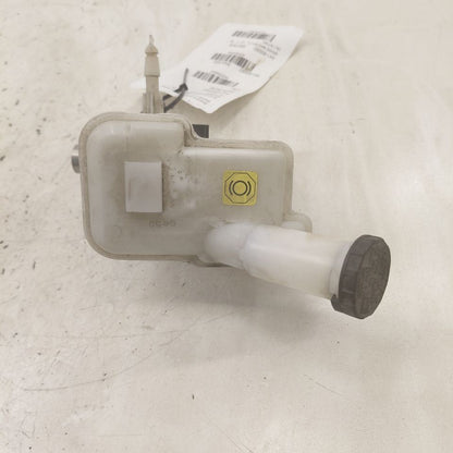 Brake Master Cylinder Fits 12-19 Nissan Versa