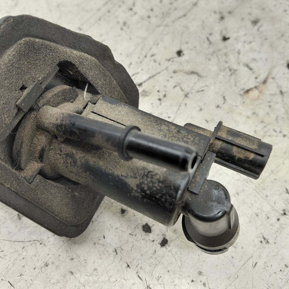 Clutch Master Cylinder Fits 16-17 Mazda 6