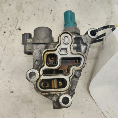 Honda CR-V Variable Timing Gear Oil Control Valve Solenoid Cylinder He