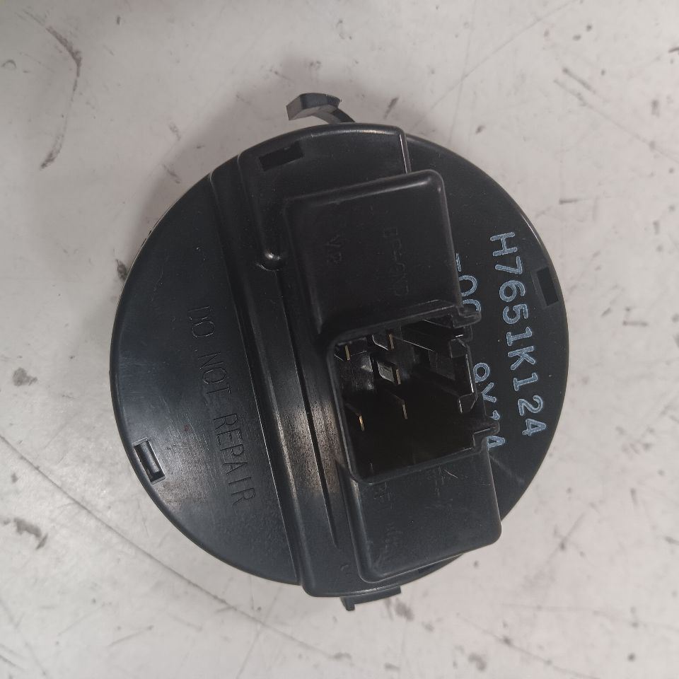 Mazda CX-5 Blower Resistor Fan Motor Speed Resistor  2019 2020 2021 2022