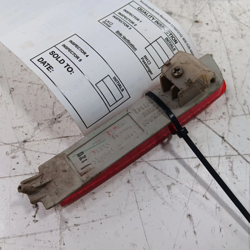 Nissan Kicks Left Rear Marker Light Lamp  2021 2022 2023 2024