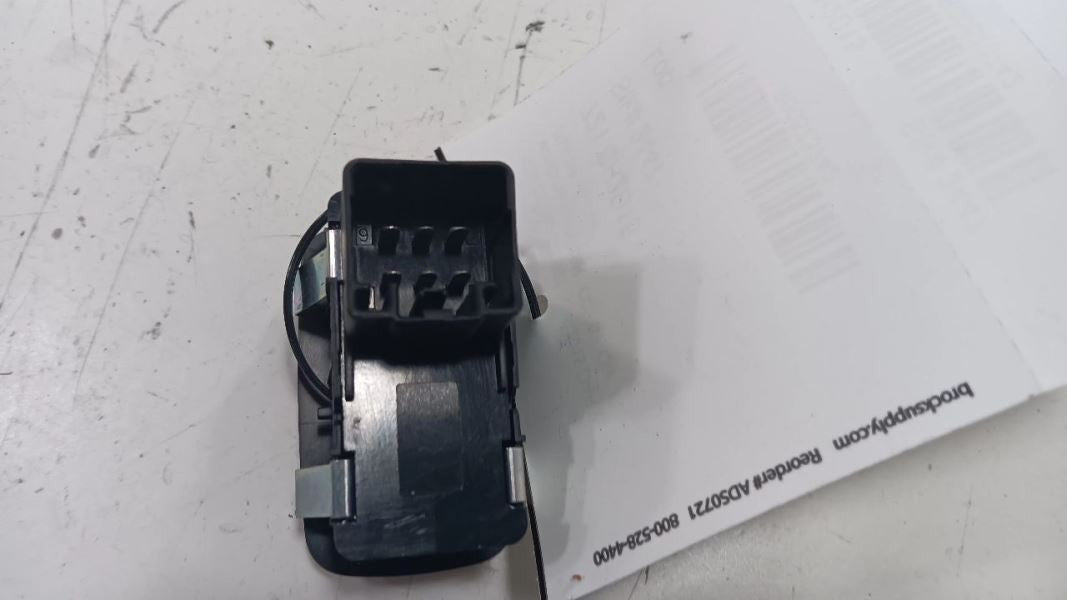 Does Not Apply Dodge Dart Power Window Switch Right Passenger Rear  2013 2014 2015 2016