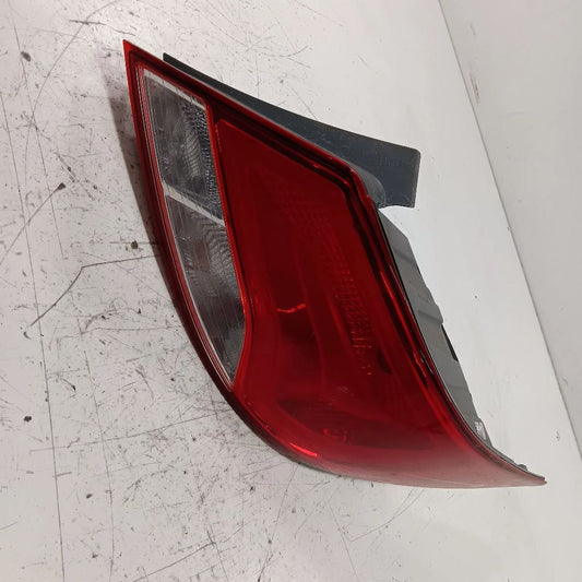Passenger Right Tail Light Brake Lamp Quarter Panel Mntd Sedan Fits 15-17 Accent