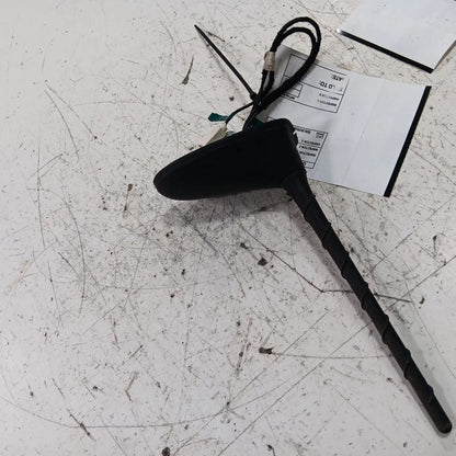 2018 Fiat 500 Antenna 