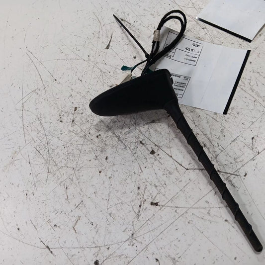 2018 Fiat 500 Antenna 