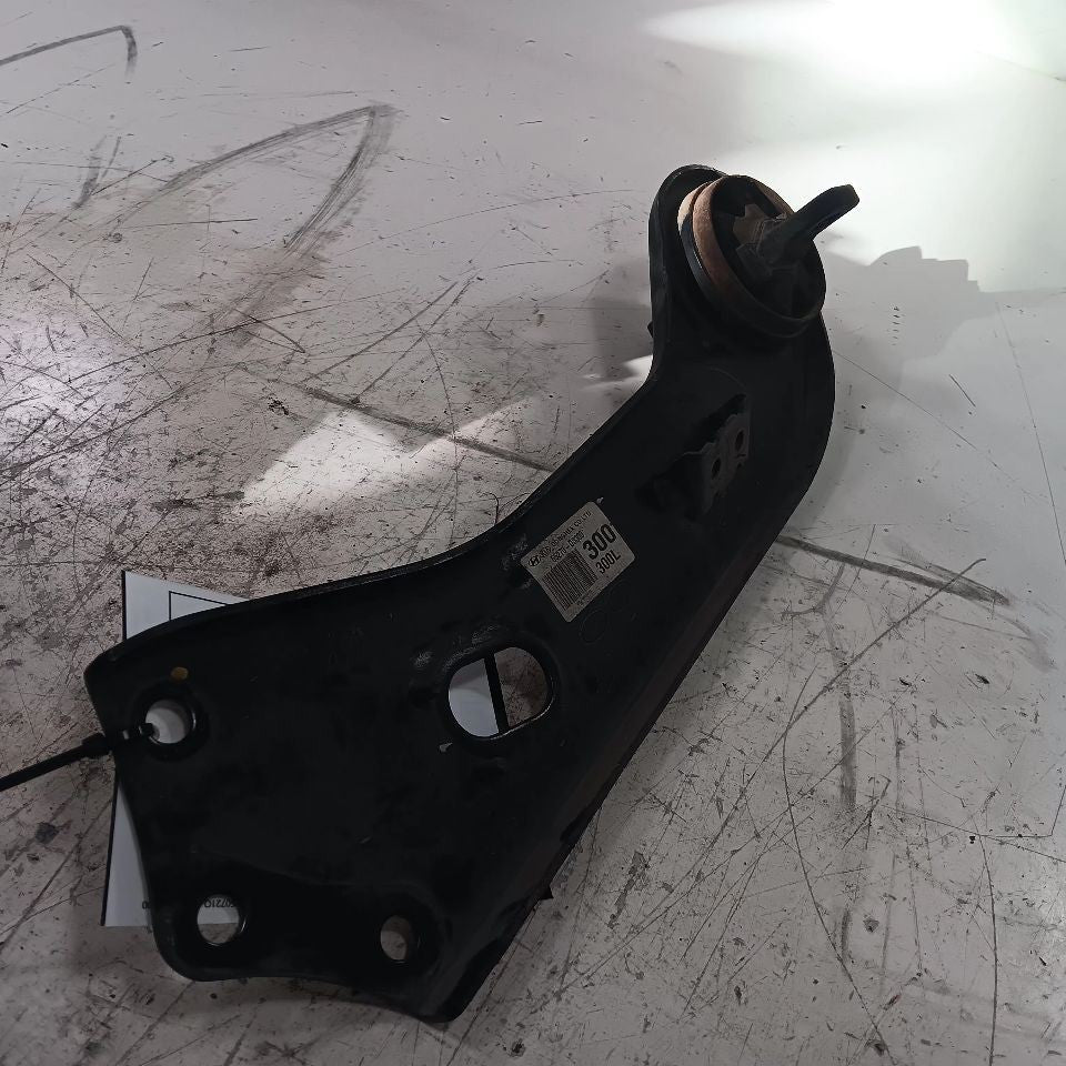 55210-D3050 Driver Left Lower Control Arm Rear Trailing Arm 18-22 Kia Sportage