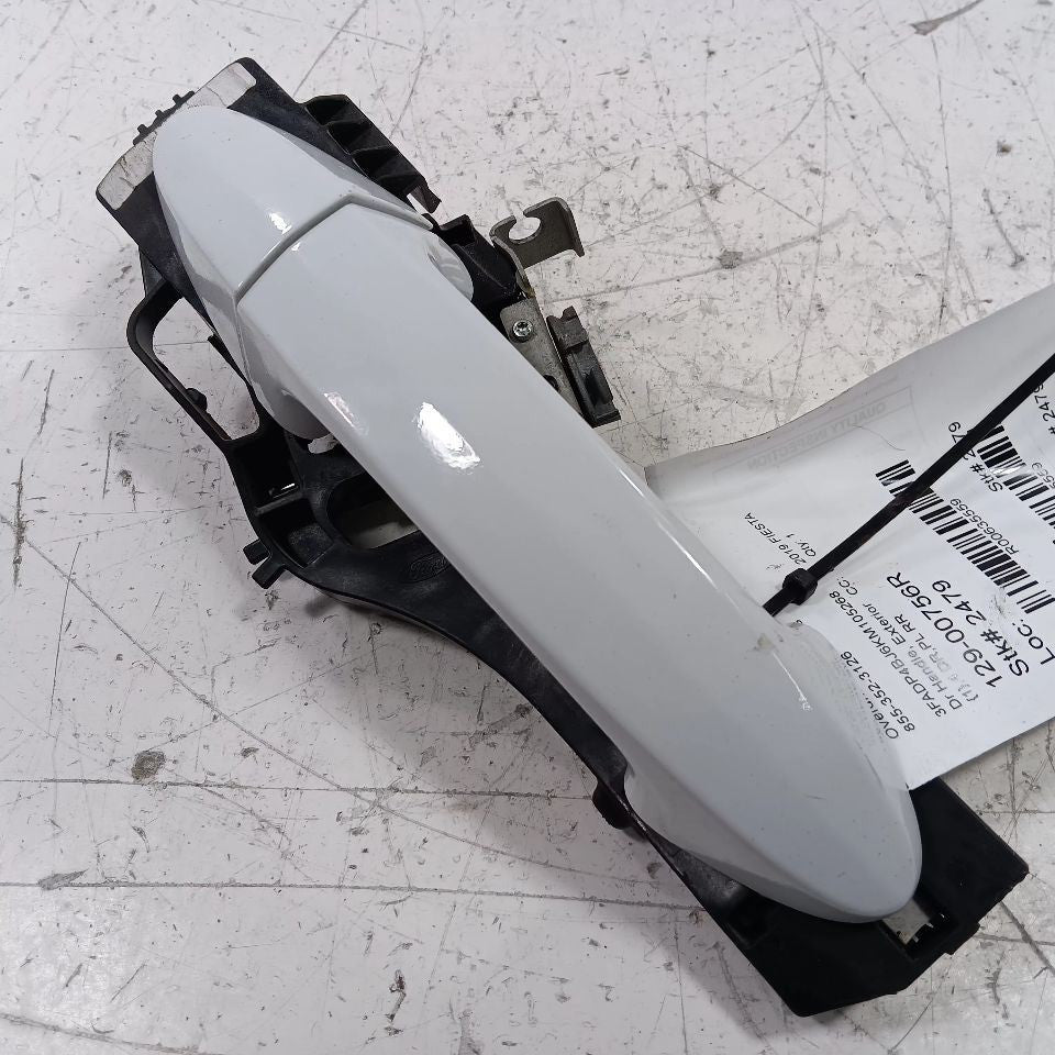 Passenger Right Rear Door Handle Exterior Fits 14-19 Ford Fiesta