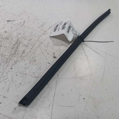 Does Not Apply Hyundai Tucson Left Rear Weather Strip Interior  2019 2020 2021