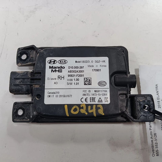 Passenger Right Camera Projector Radar Unit ID 95821F2001 Fits 17-18 Elantra